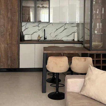 Polarstar Modern Apartamento
