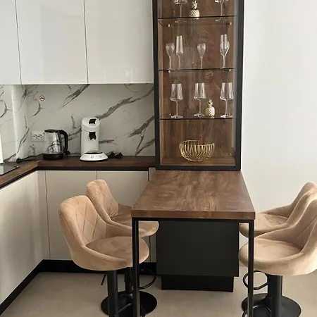 Polarstar Modern Apartamento